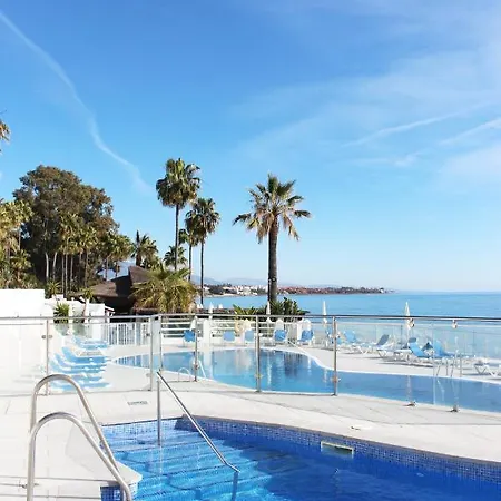 Vip Dominion Apartment Estepona